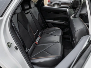 Лифтбек Changan UNI-V 2023 года, 2525000 рублей, Краснодар