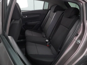 Хетчбэк Kia Rio X-Line 2018 года, 1599000 рублей, Воронеж