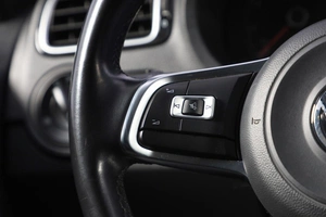 Седан Volkswagen Polo 2019 года, 1349000 рублей, Новосибирск