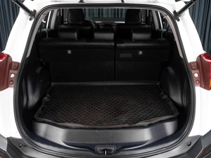 Внедорожник Toyota RAV4 2013 года, 2099000 рублей, Тюмень