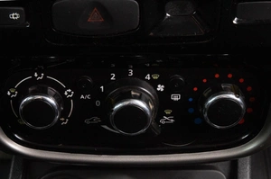 Внедорожник Renault Duster 2015 года, 989000 рублей, Челябинск