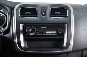 Хетчбэк Renault Sandero Stepway 2018 года, 989000 рублей, Пермь