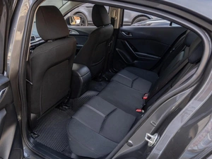 Седан Mazda 3 2018 года, 1549000 рублей, Саратов