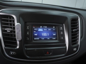 Седан Chrysler 200 2015 года, 1199000 рублей, Ростов-на-Дону