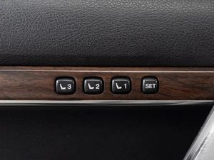Внедорожник Toyota Land Cruiser 2018 года, 6700000 рублей, Тюмень