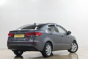 Седан Kia Rio 2017 года, 1249000 рублей, Новокузнецк