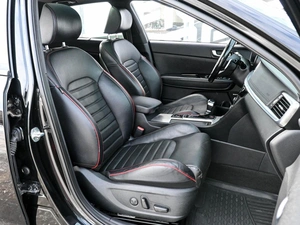 Седан Kia Optima 2019 года, 2350000 рублей, Волгоград