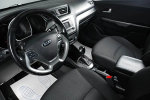 Седан Kia Rio 2016 года, 1099000 рублей, Тюмень