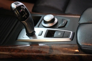 Внедорожник BMW X5 2007 года, 1249000 рублей, Омск