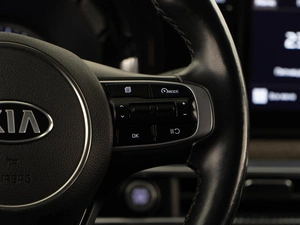 Седан Kia K5 2021 года, 2743055 рублей, Москва