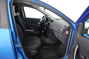 Хэтчбек Renault Sandero 2017 года, 1130000 рублей, Брянск