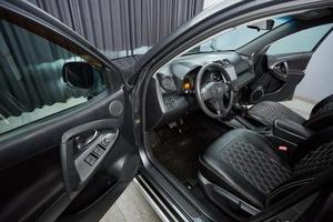 Внедорожник Toyota RAV4 2009 года, 1450000 рублей, Красноярск