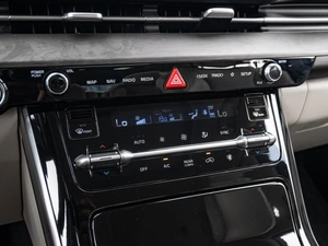 Минивэн Kia Carnival 2023 года, 4630000 рублей, Краснодар