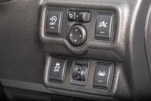 Хетчбэк Nissan Note 2015 года, 949000 рублей, Томск