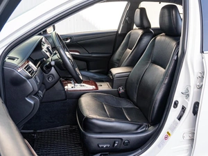 Седан Toyota Camry 2013 года, 1990000 рублей, Краснодар