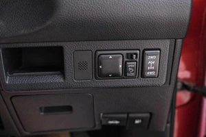 Седан Nissan Tiida 2005 года, 449000 рублей, Красноярск