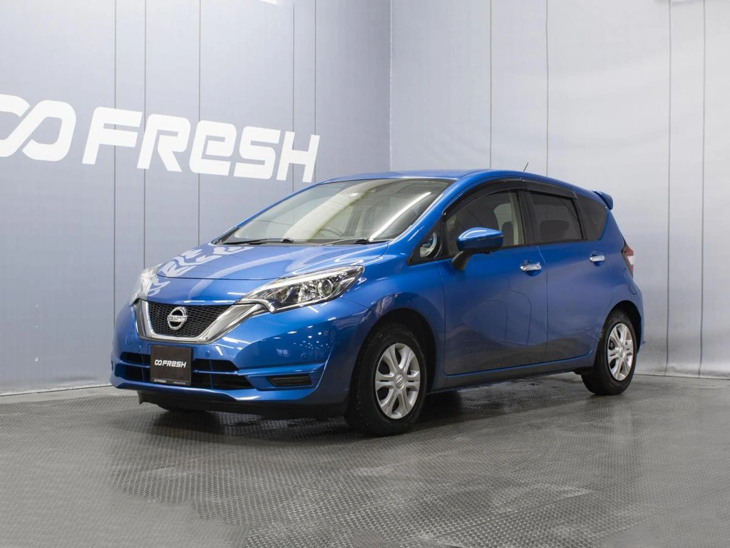 Хетчбэк Nissan Note 2018 года, 1145000 рублей, Омск