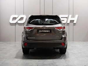 Внедорожник Toyota Highlander 2014 года, 2949000 рублей, Тюмень