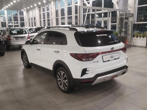 Хэтчбек Kia Rio 2020 года, 1700000 рублей, Орёл