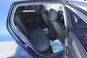 Хэтчбек Volkswagen Golf 2011 года, 810000 рублей, Мирное