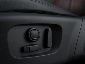 Внедорожник Land Rover Range Rover Evoque 2025 года, 6557055 рублей, Москва