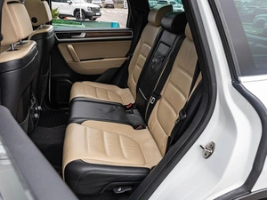 Внедорожник Volkswagen Touareg 2014 года, 2250000 рублей, Краснодар