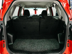 Хетчбэк Toyota Ractis 2015 года, 849000 рублей, Красноярск