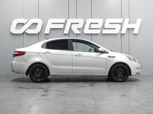 Хетчбэк Kia Rio 2012 года, 799000 рублей, Воронеж