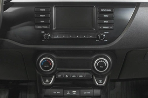 Хетчбэк Kia Rio X-Line 2019 года, 1589000 рублей, Кемерово