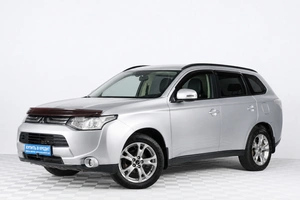 Внедорожник Mitsubishi Outlander 2013 года, 1399000 рублей, Челябинск