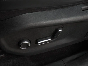 Внедорожник Geely Monjaro 2023 года, 3199000 рублей, Воронеж