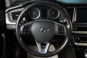 Седан Hyundai Sonata 2018 года, 1939000 рублей, Тюмень