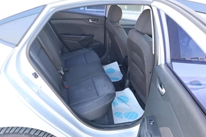 Седан Hyundai Solaris 2018 года, 1255000 рублей, Мирное