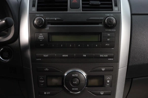 Седан Toyota Corolla 2012 года, 1579000 рублей, Новосибирск