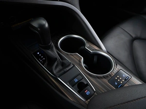 Седан Toyota Camry 2019 года, 3089444 рублей, Москва