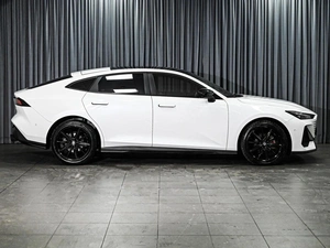 Лифтбек Changan UNI-V 2024 года, 2400000 рублей, Ставрополь