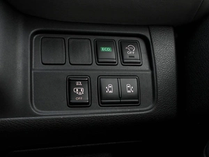 Минивэн Nissan Serena 2016 года, 1650000 рублей, Волгоград