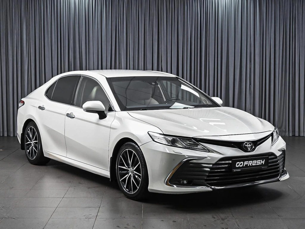 Седан Toyota Camry 2018 года, 2880000 рублей, Ставрополь
