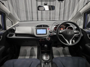 Хетчбэк Honda Fit 2011 года, 949000 рублей, Красноярск