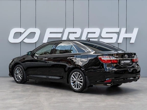 Седан Toyota Camry 2017 года, 2340000 рублей, Краснодар
