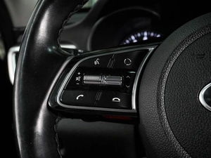 Седан Kia Optima 2019 года, 1854000 рублей, Воронеж