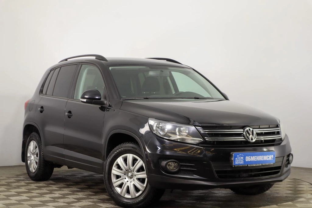 Внедорожник Volkswagen Tiguan 2012 года, 949000 рублей, Пермь