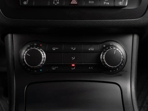 Хетчбэк Mercedes-benz B-класс 2013 года, 1074070 рублей, Тюмень