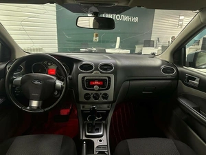 Хетчбэк Ford Focus 2010 года, 630000 рублей, Ачинск