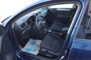 Хэтчбек Volkswagen Golf 2011 года, 810000 рублей, Мирное
