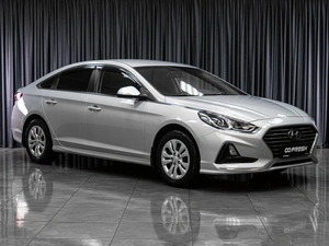 Седан Hyundai Sonata 2019 года, 1749000 рублей, Тюмень