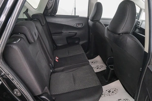 Хетчбэк Toyota Ractis 2011 года, 899000 рублей, Красноярск