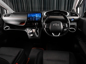 Минивэн Toyota Sienta 2018 года, 1249000 рублей, Тюмень