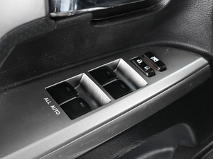 Внедорожник Toyota Land Cruiser 2013 года, 3779000 рублей, Ростов-на-Дону