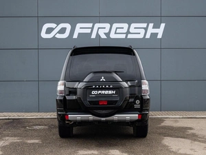 Внедорожник Mitsubishi Pajero 2017 года, 3050000 рублей, Краснодар